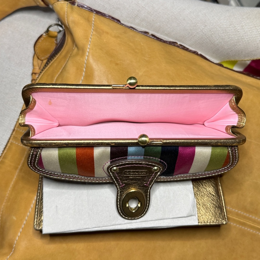 Coach Legacy Thompson Vachetta Braided Fringe Duffle Bag w/FS Striped Wallet - Picture 6 of 12